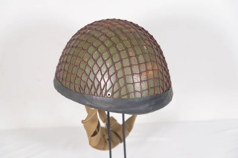 M.42/60 Fallschirmjägerhelm EI 60er/80er Jahre