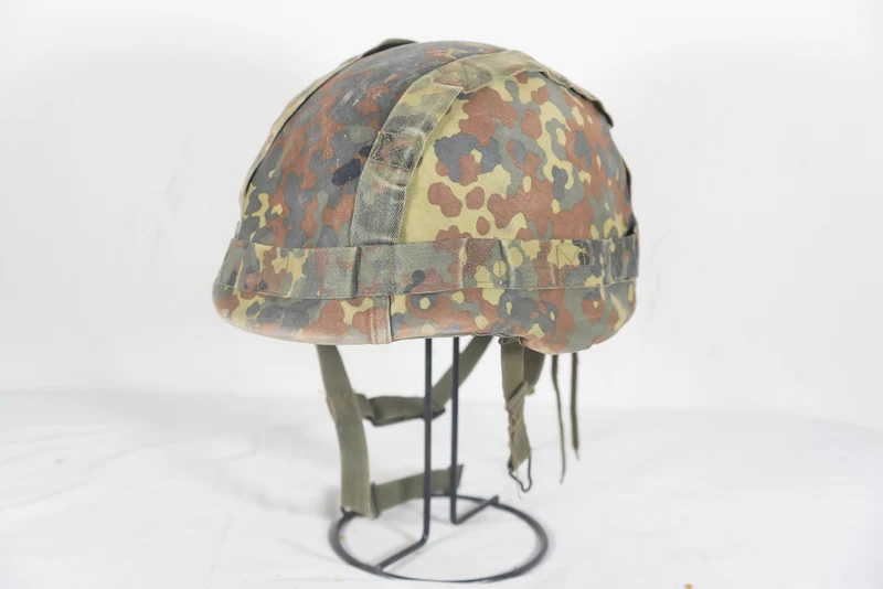 M.71 Fallschirmjägerhelm der Bundeswehr