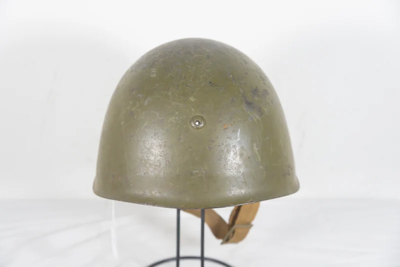 Helm M.33 Kommissariat der italienischen Armee der 70er Jahre