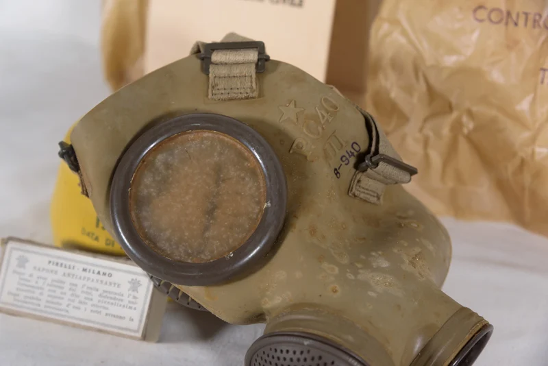 PC-40 Gasmaske aus dem 2. Weltkrieg