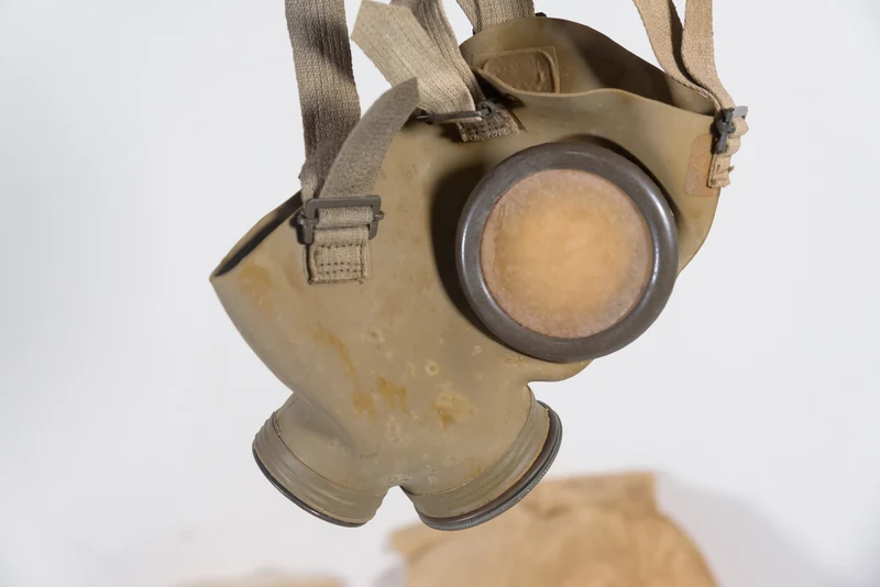 PC-40 Gasmaske aus dem 2. Weltkrieg