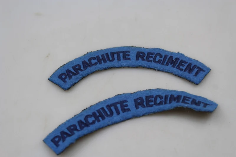 Repro-Set einer englischen Fallschirmjäger-Ausstellung aus dem 2. Weltkrieg
