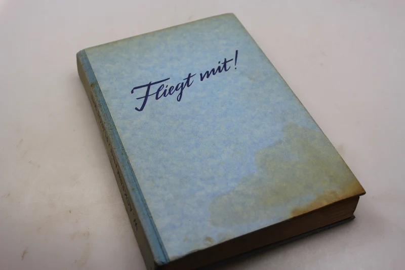 "Fliegt mit!" - W. Ackermann
