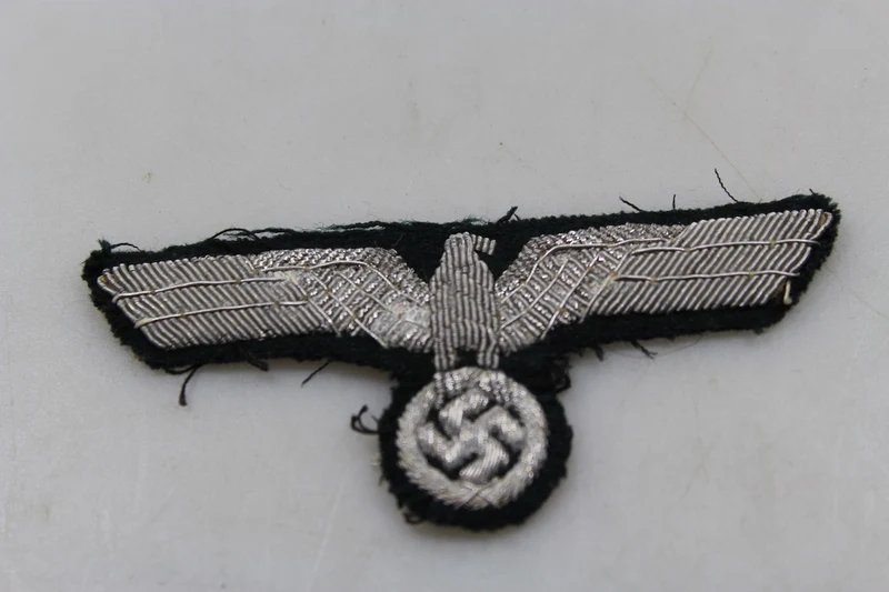 Heer Officer Brustadler