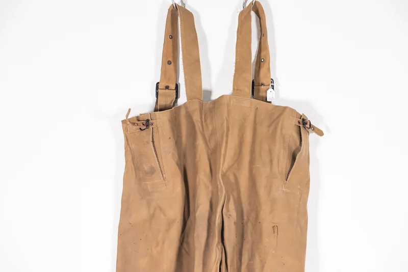 Spezifische britische Bikerhosen/Overalls aus dem 2. Weltkrieg