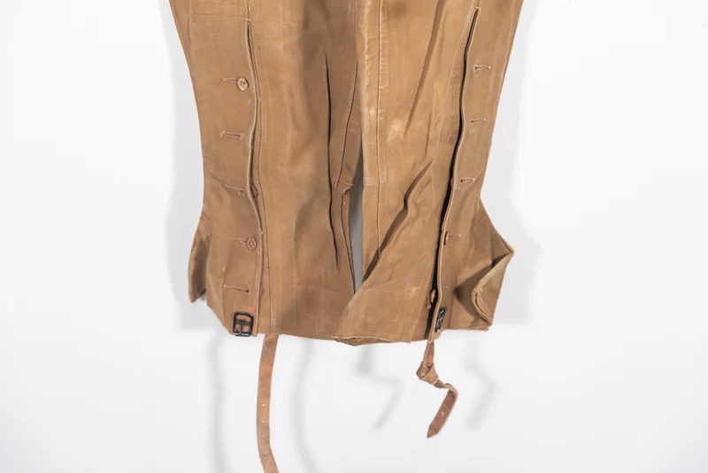 Spezifische britische Bikerhosen/Overalls aus dem 2. Weltkrieg