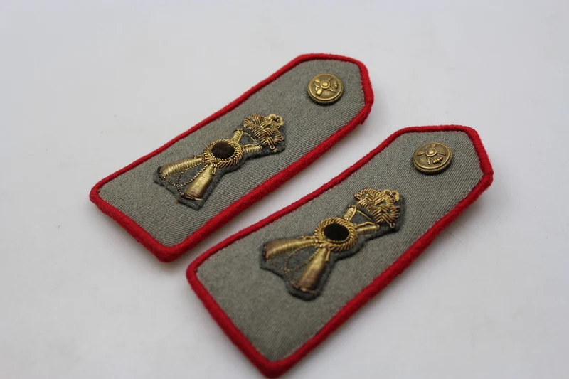 Paar Schulterpolster M.34 REI WW2 Offizier