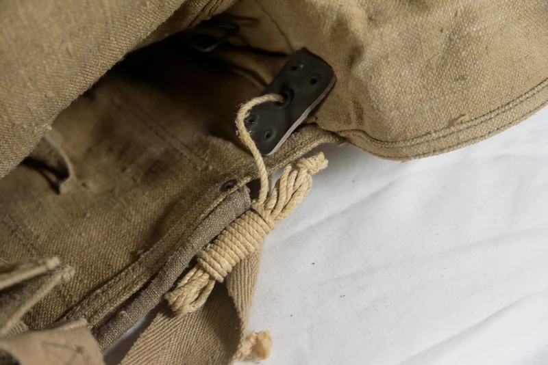 M.33 REI Gasmaskenrucksack