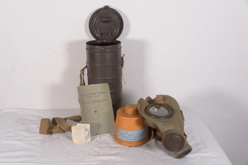 Pirelli T.33 REI WW 2 Gasmaske