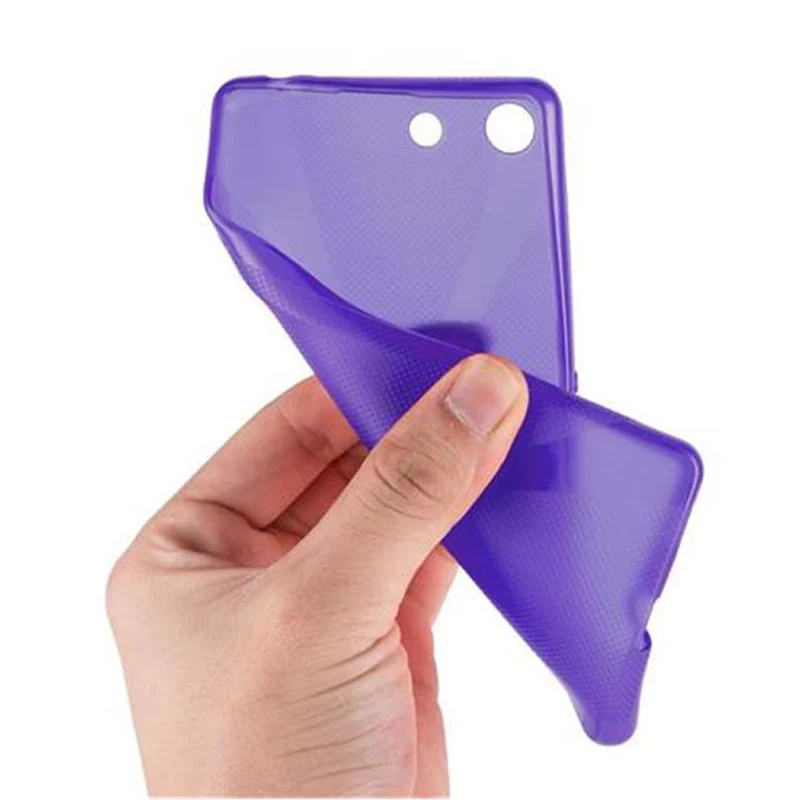 Cadorabo Hülle kompatibel mit Sony Xperia M5 Schutzhülle aus flexiblem TPU Silikon