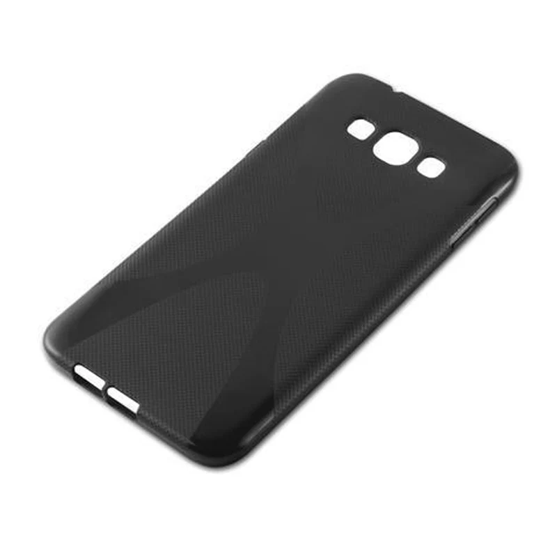 Cadorabo Hülle kompatibel mit Samsung Galaxy A8 2015 Schutzhülle aus flexiblem TPU Silikon