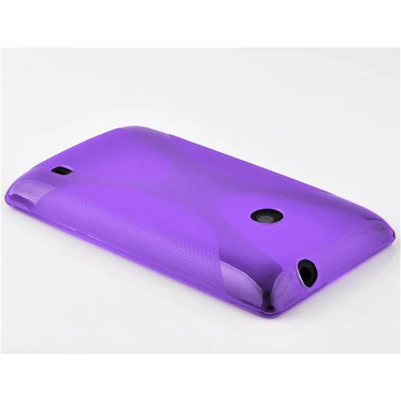 Cadorabo Hülle kompatibel mit Nokia Lumia X Schutzhülle aus flexiblem TPU Silikon