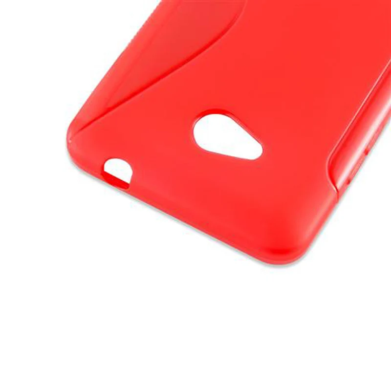 Cadorabo Hülle kompatibel mit Nokia Lumia 640 Schutzhülle aus flexiblem TPU Silikon