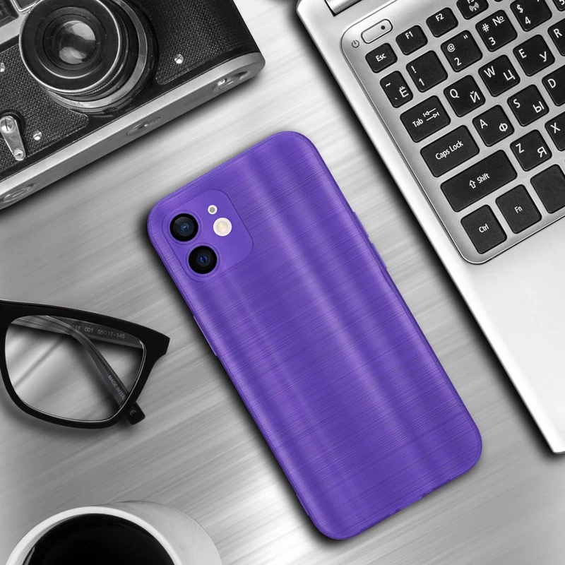 Cadorabo Hülle kompatibel mit Apple iPhone 12 TPU Silikon Case Cover