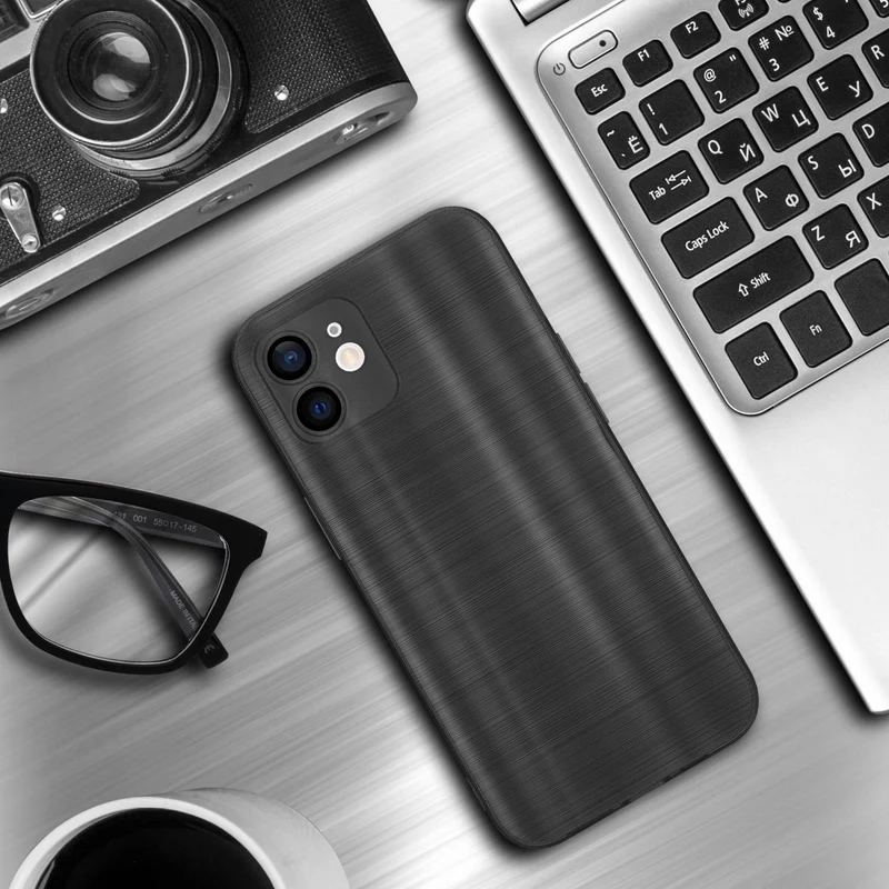 Cadorabo Hülle kompatibel mit Apple iPhone 12 TPU Silikon Case Cover