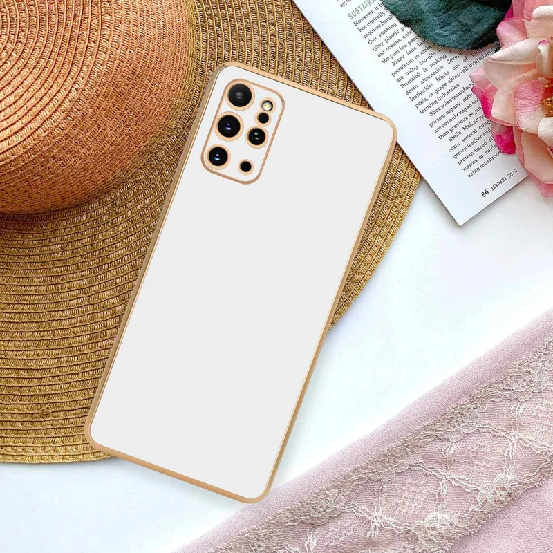 Cadorabo Hülle kompatibel mit Samsung Galaxy S20 PLUS TPU Silikon Case Cover