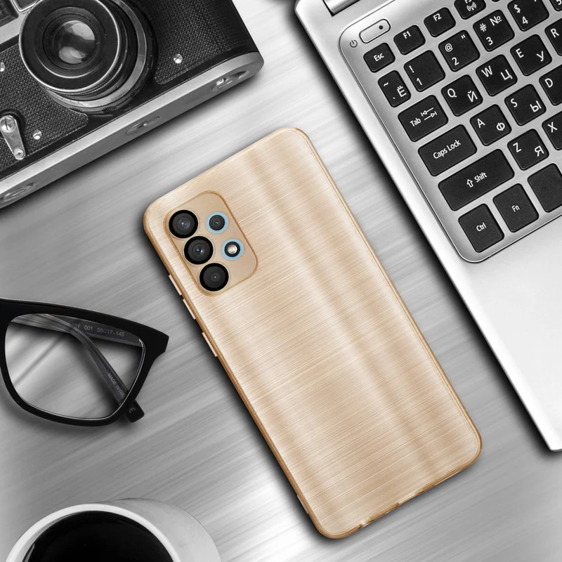 Cadorabo Hülle kompatibel mit Samsung Galaxy A32 4G TPU Silikon Case Cover