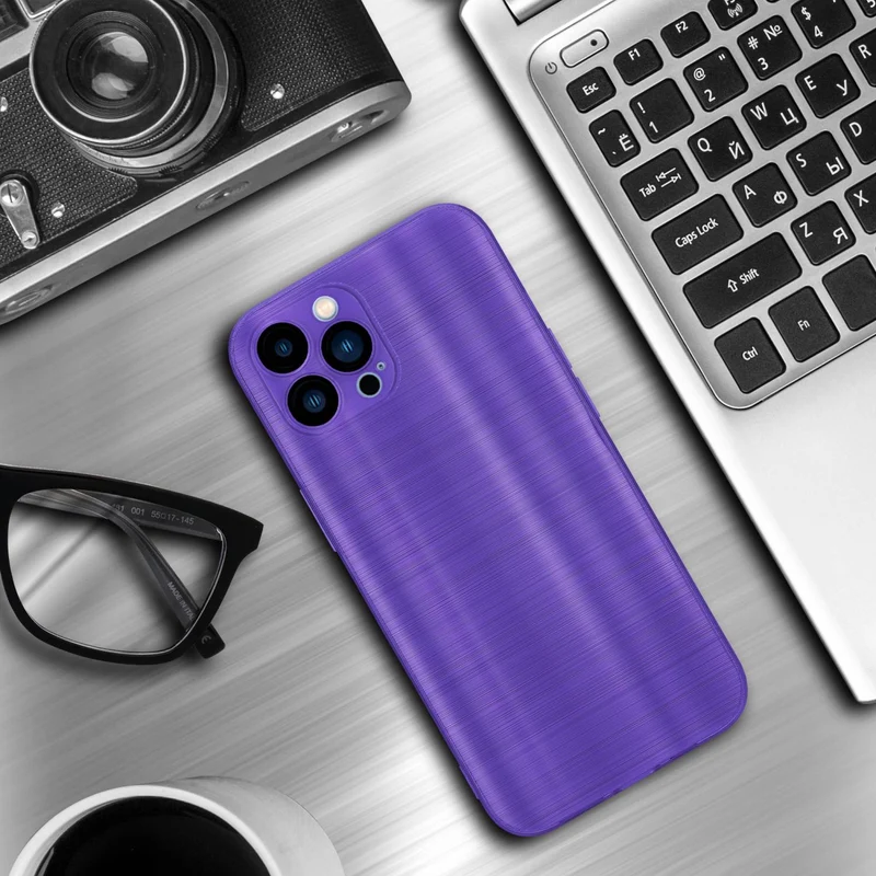 Cadorabo Hülle kompatibel mit Apple iPhone 13 PRO MAX TPU Silikon Case Cover