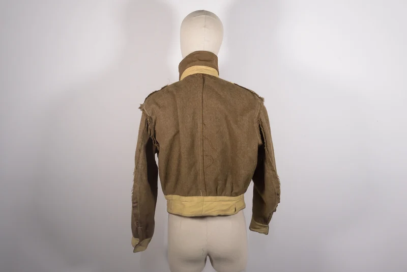 Englische Kampfanzugjacke aus dem 2. Weltkrieg