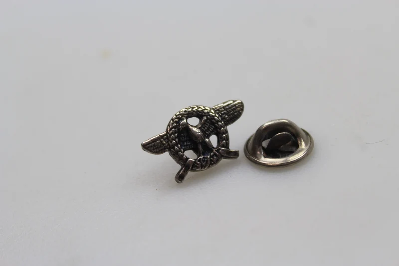 Repro Anstecknadel mit faschistischem Adler