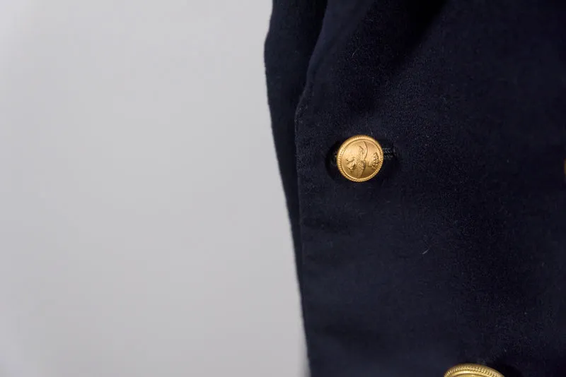 „Dinner Jacket“, Galajacke eines Offiziers der Royal Academy aus dem Zweiten Weltkrieg