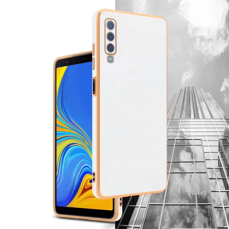 Cadorabo Hülle kompatibel mit Samsung Galaxy A7 2018 TPU Silikon Case Cover