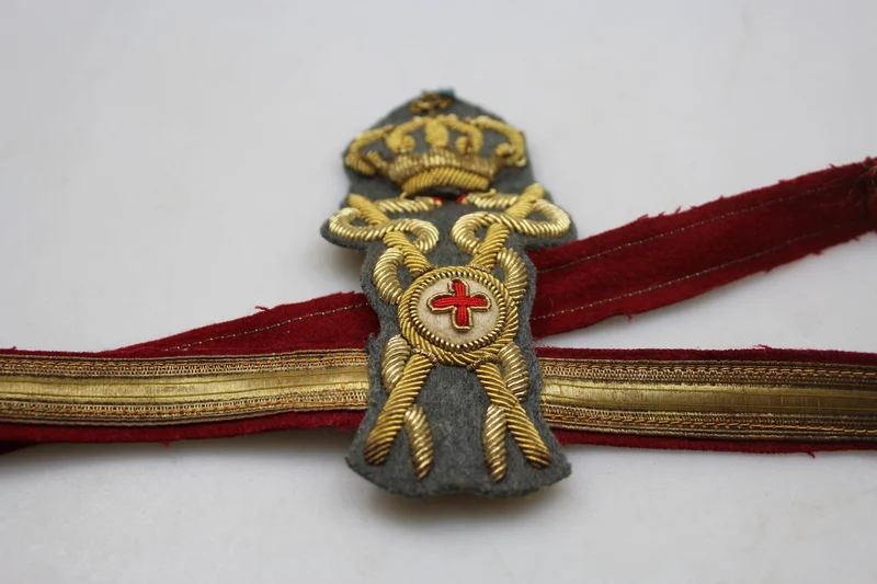 M.34 Mützenabzeichen, mit Dienstgrad, Apothekeroffizier REI WK 2