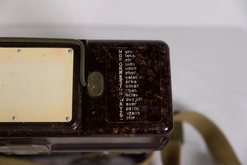 Feldtelefon TP-25 - Tschechische Armee 50er/60er Jahre