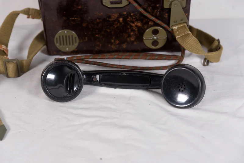 Feldtelefon TP-25 - Tschechische Armee 50er/60er Jahre