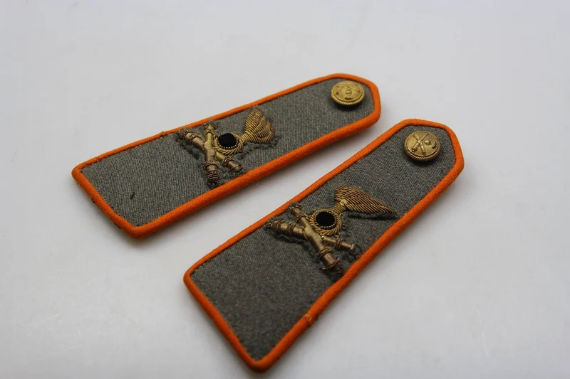 Paar Schulterstücke M.34 Artillery Officer REI WW 2
