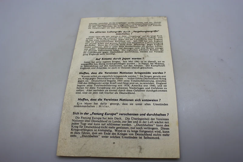 Propagandaflyer der Alliierten aus dem 2. Weltkrieg