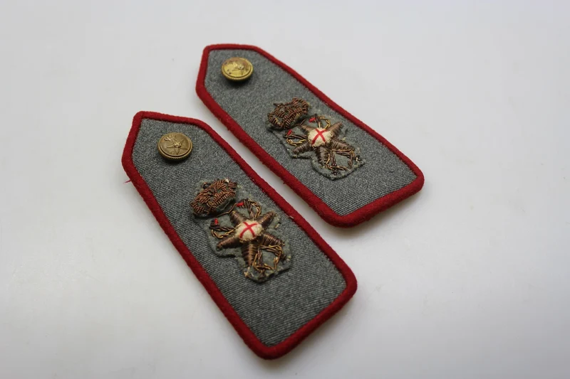 Paar M.34 REI Medical Officer Schulterpolster