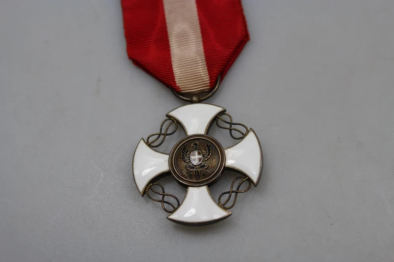 Ritterkreuz des Ordens der Krone von Italien mit Urkunde