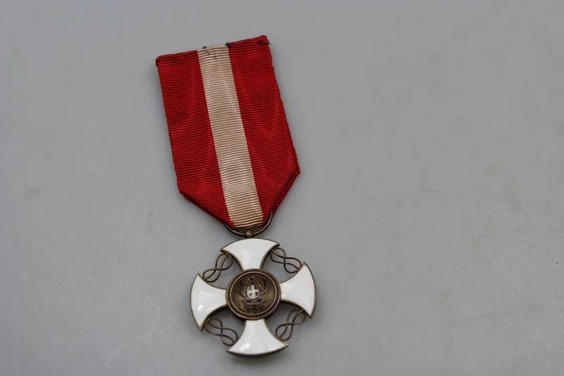 Ritterkreuz des Ordens der Krone von Italien mit Urkunde