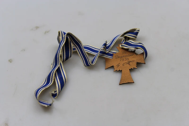 Mutterkreuz 3. Klasse „Bronze“