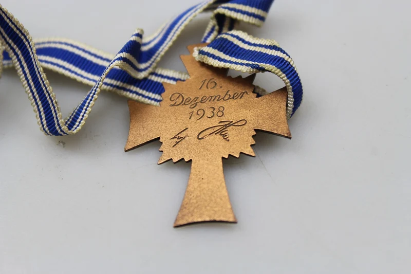 Mutterkreuz 3. Klasse „Bronze“
