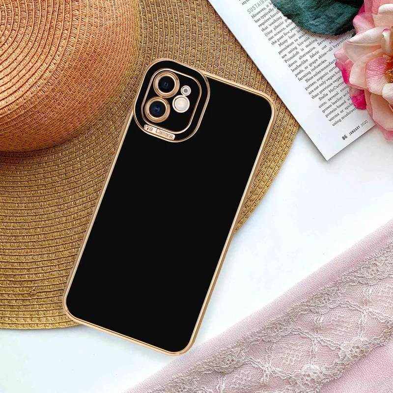 Cadorabo Hülle kompatibel mit Apple iPhone 11 TPU Silikon Case Cover