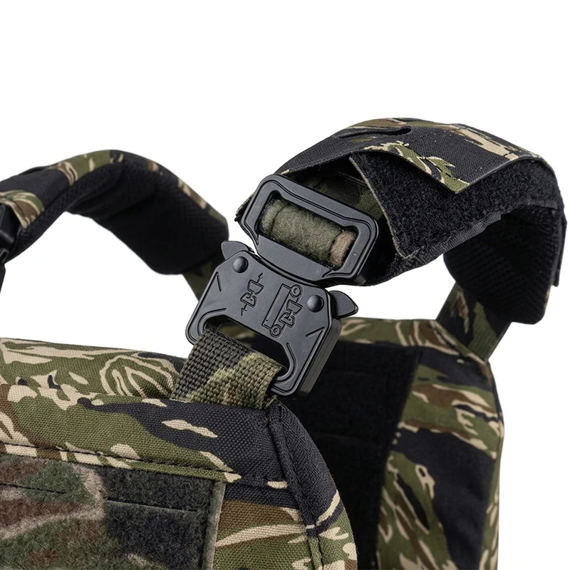 FCPC V5 Plate Carrier Full Set Replika – Modularer Tactical Plattenträger inkl. Trauma Roll & GP Pouches | Tiger Stripe Camo