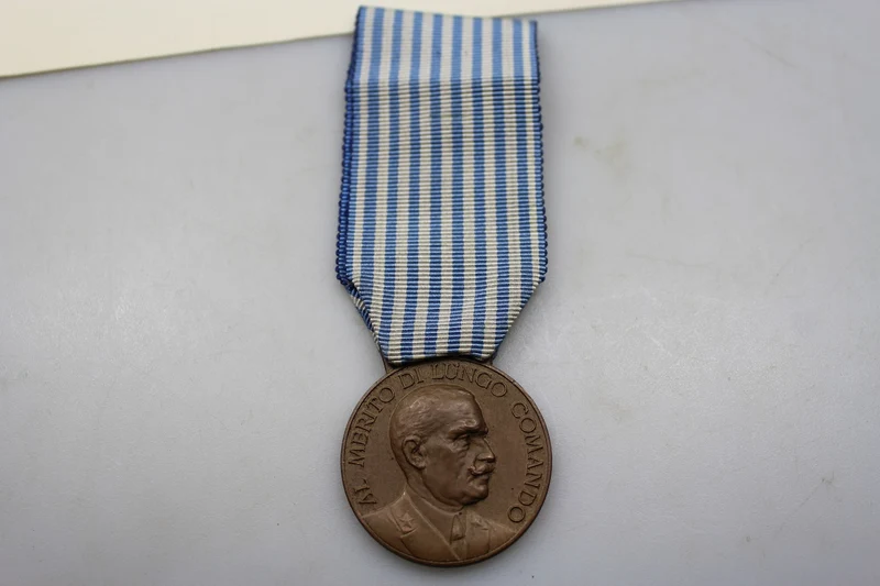 Verdienstmedaille für langes Kommando mit REI-Zertifikat