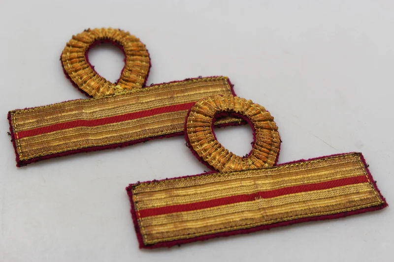 Paar M.34 Dienstgrade vom Lieutenant of Health REI WW 2