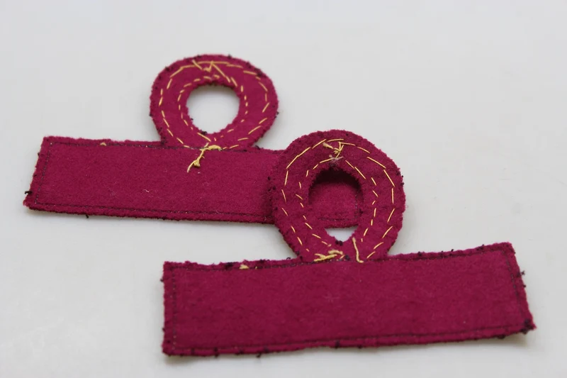 Paar M.34 Dienstgrade vom Lieutenant of Health REI WW 2