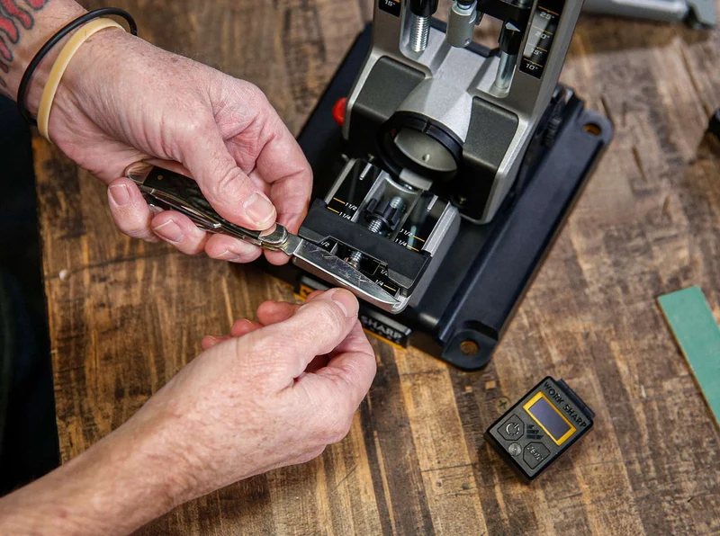 WORK SHARP - Professional Precision Adjust Knife Sharpener