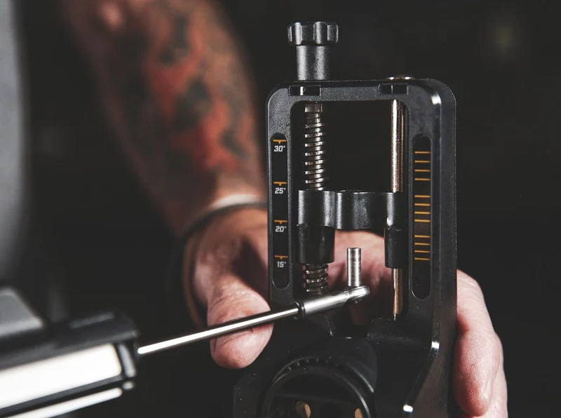 WORK SHARP - Precision Adjust Knife Sharpener