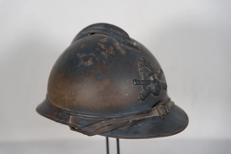 Adrian French M.15 Artilleriehelm aus dem Ersten Weltkrieg