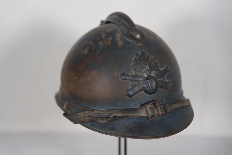 Adrian French M.15 Artilleriehelm aus dem Ersten Weltkrieg