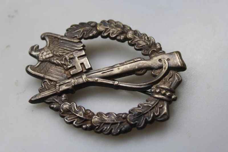 Infanterie Sturmabzeichen Abzeichen „hohl“