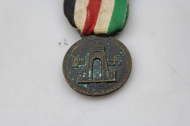 Medaille der italienisch-deutschen Freundschaft in Afrika.
