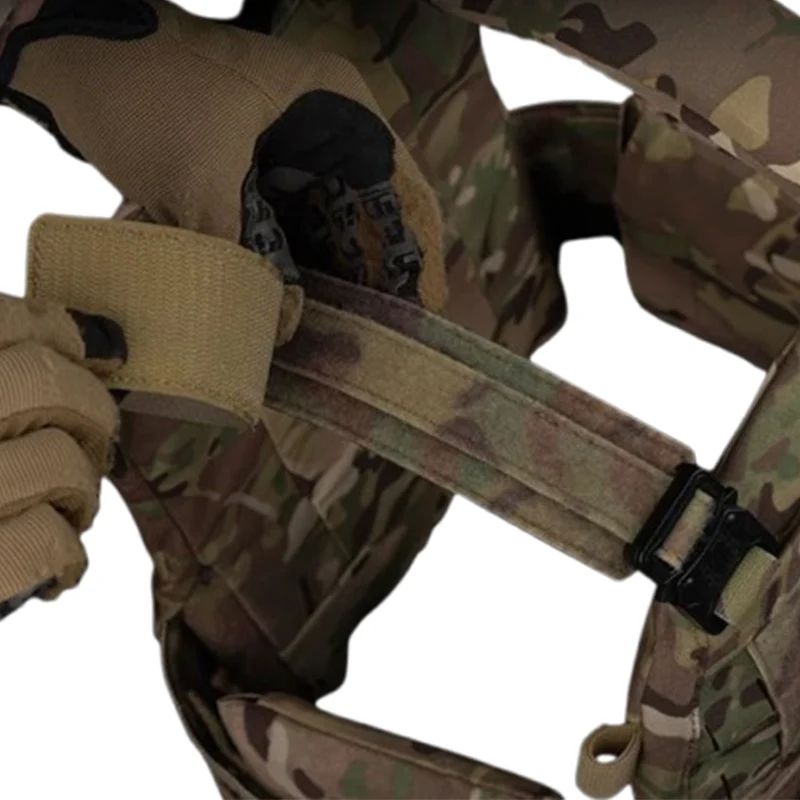 Modularer FCPC V5 Plate Carrier + KTAR Triple Flap (Replika-Set) – Schnellverschluss-Weste mit 5.56 Magazintasche