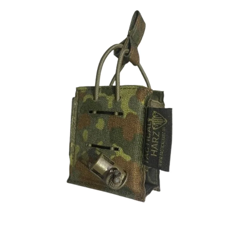 Kompakte Funkgerät-/Zubehörtasche MOLLE – handgefertigt im Harz – 5-Farben-Flecktarn