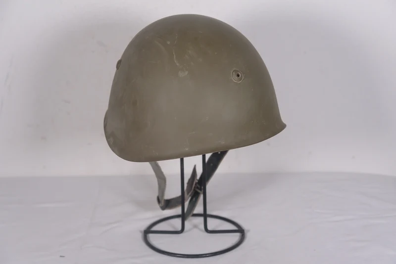 M.33 E Helm aus den 60er Jahren